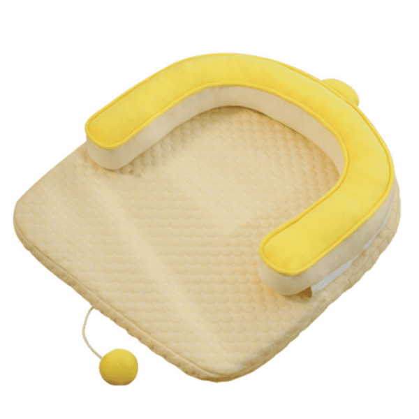 U-shaped pet cooling mat and bed